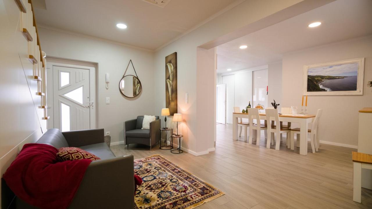 Casa Codorniz Villa Praia da Vitoria ภายนอก รูปภาพ